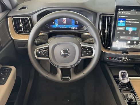 New 2026 Volvo XC60 T8 Plus w/ Protection Package Premier AWD/4WD image 39
