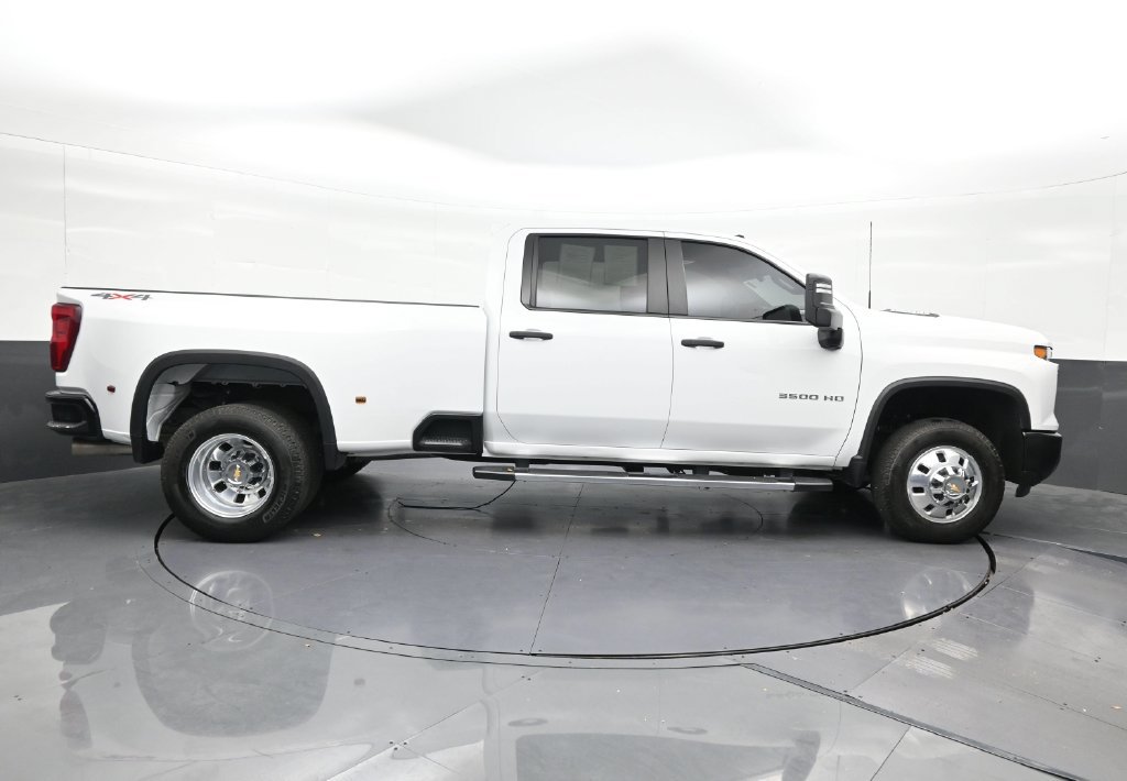 Used 2025 Chevrolet Silverado 3500 W/T AWD/4WD image 7