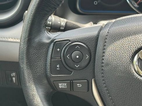 Used 2014 Toyota RAV4 Limited w/ Preferred Accessory Package AWD/4WD image 11