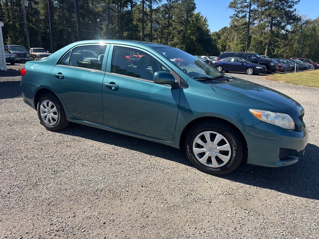 Used 2010 Toyota Corolla LE w/ All Weather Guard Pkg FWD image 13