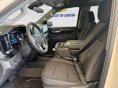 New 2026 Chevrolet Silverado 1500 RST w/ RST Select Package AWD/4WD image 9