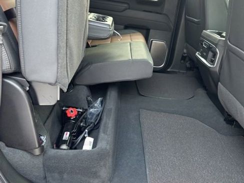 Used 2025 Chevrolet Silverado 1500 High Country w/ Technology Package image 46