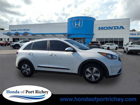 Used 2019 Kia Niro LX image 1