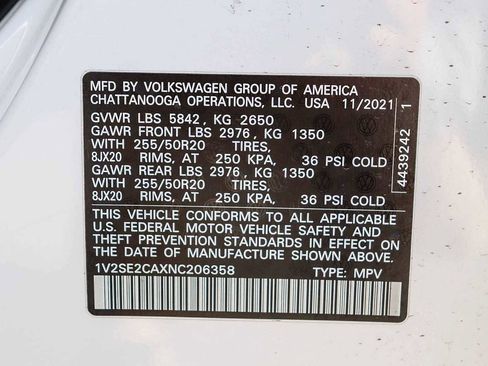 Used 2022 Volkswagen Atlas Cross Sport SEL R-Line image 21