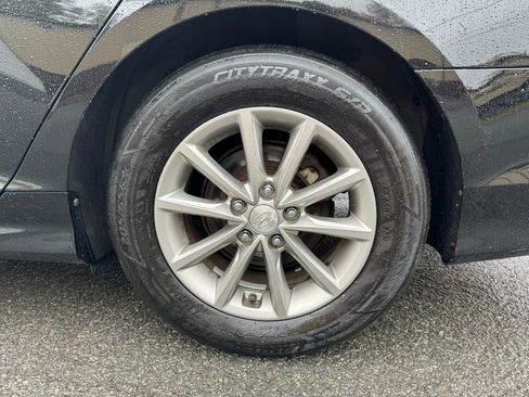 Used 2018 Hyundai Sonata SE image 12