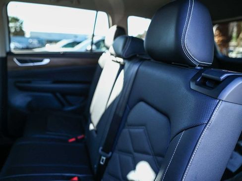 New 2026 Volkswagen Atlas SE image 29