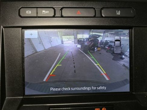 Used 2020 Ford F350 Lariat w/ Lariat Value Package AWD/4WD image 22