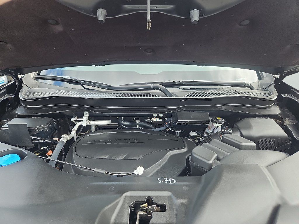 Certified 2024 Honda Passport TrailSport image 33