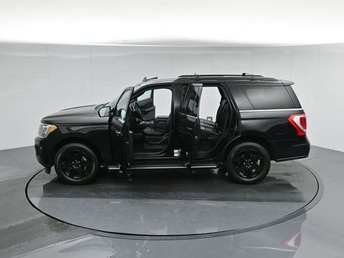 Certified 2020 Ford Expedition XLT w/ Equipment Group 202A image 58