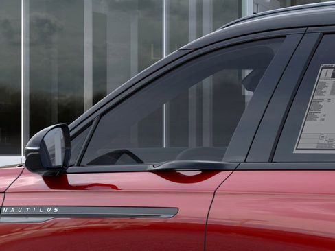 New 2026 Lincoln Nautilus Reserve image 21