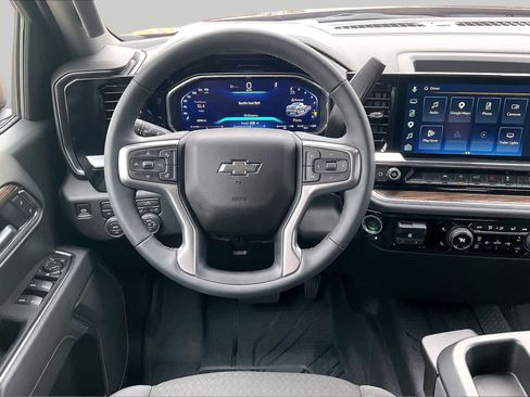 Certified 2026 Chevrolet Silverado 1500 RST w/ RST Select Package AWD/4WD image 5