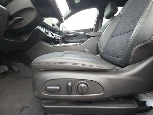 Used 2024 Buick Envista Preferred w/ Convenience I Package FWD image 19