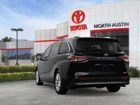 New 2026 Toyota Sienna Limited image 7