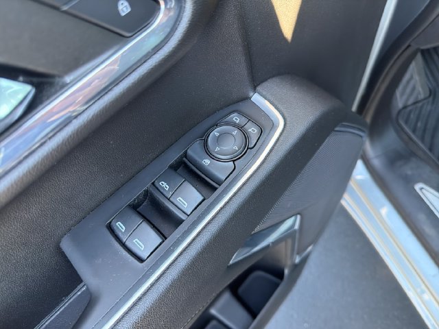 Certified 2023 Chevrolet Silverado 1500 LT AWD/4WD image 11