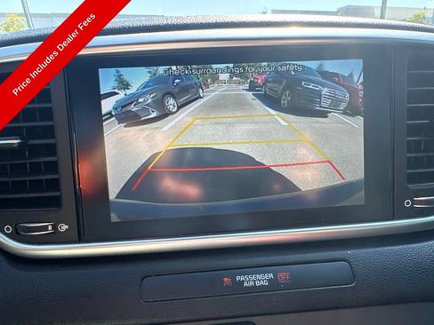 Used 2022 Kia Sportage Nightfall Edition FWD image 10