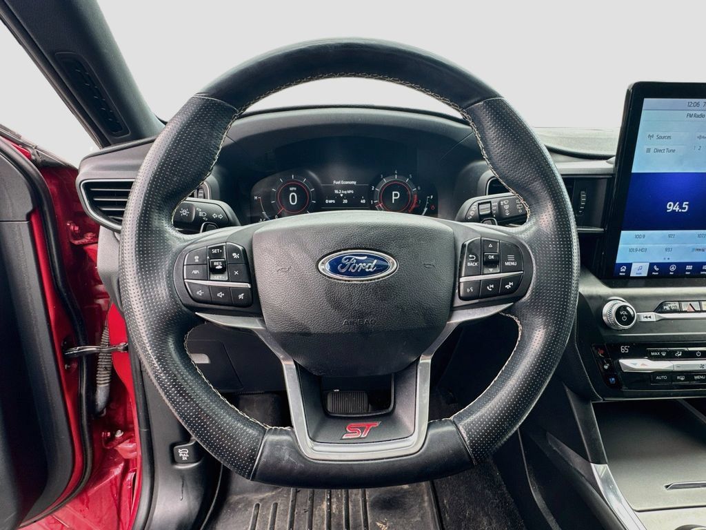 Used 2020 Ford Explorer ST w/ ST Street Pack AWD/4WD image 11