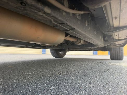 Used 2019 Toyota Sequoia Limited w/ Safety & Convenience Package AWD/4WD image 33