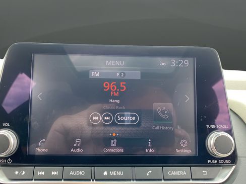 Used 2021 Nissan Rogue SV w/ Premium Package FWD image 15