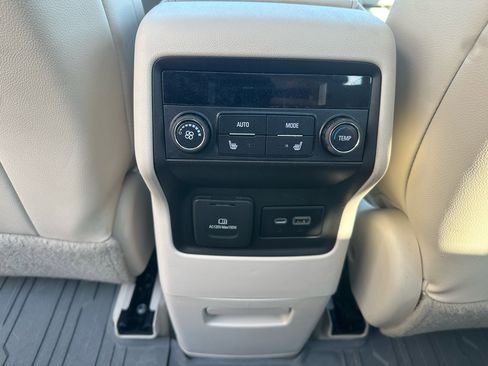 Used 2020 GMC Acadia Denali w/ LPO, Floor Liner Package image 22