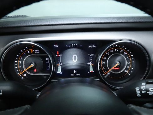 Used 2022 Jeep Wrangler Willys image 22