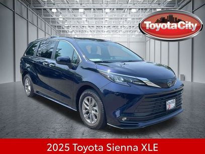 Certified 2025 Toyota Sienna XLE