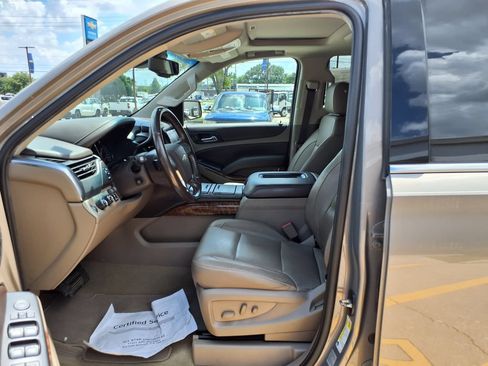 Used 2017 Chevrolet Tahoe Premier AWD/4WD image 15