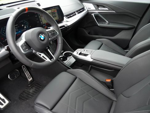 Certified 2025 BMW X2 M35i image 9