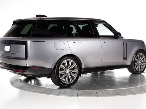 Used 2023 Land Rover Range Rover SE AWD/4WD image 6