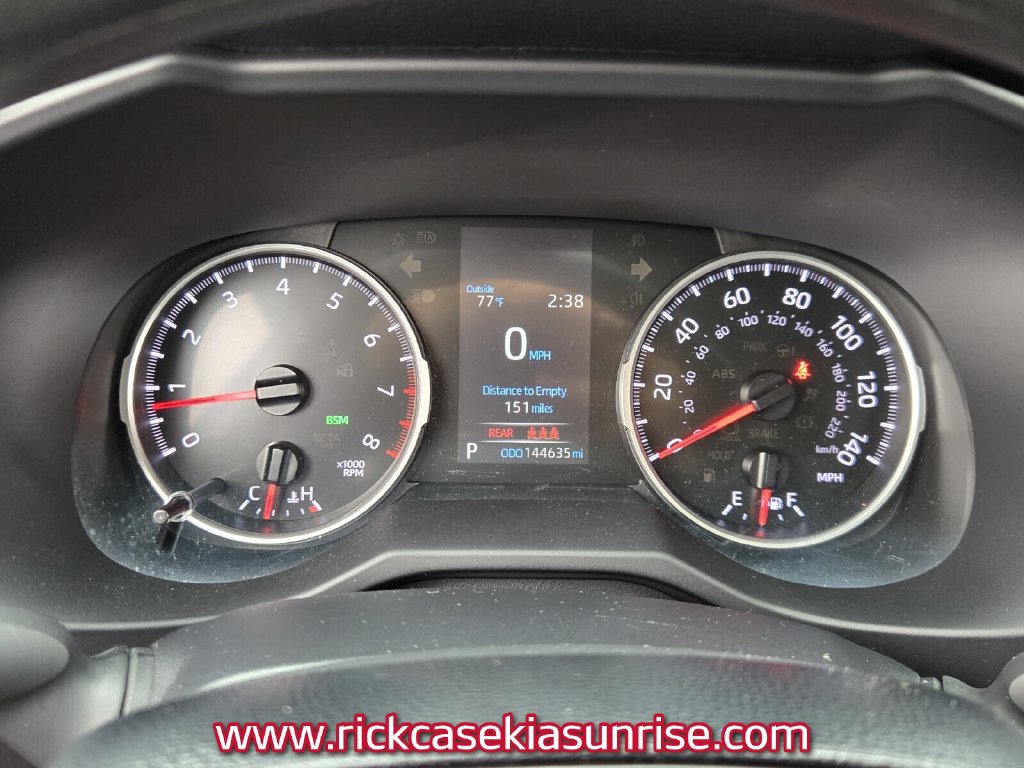 Used 2021 Toyota RAV4 XLE FWD image 22