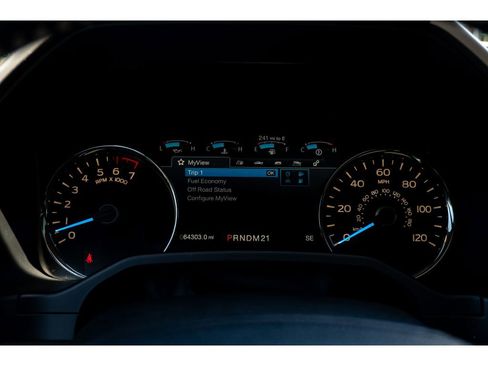 Used 2015 Ford F150 Lariat w/ Equipment Group 502A Luxury RWD image 22