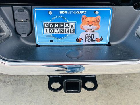 Used 2019 RAM 1500 Big Horn image 32