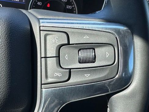 Used 2023 Chevrolet Blazer LT image 15