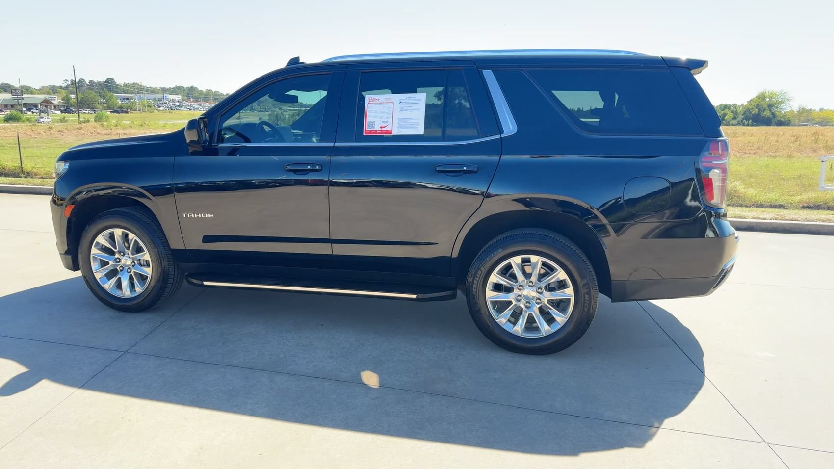 Used 2021 Chevrolet Tahoe LT RWD image 6