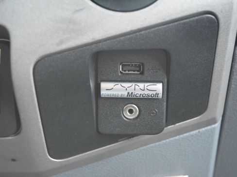 Used 2014 Ford F250 XLT w/ FX4 Off-Road Package image 25