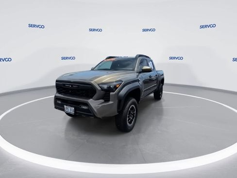 Used 2024 Toyota Tacoma TRD Off-Road AWD/4WD image 3