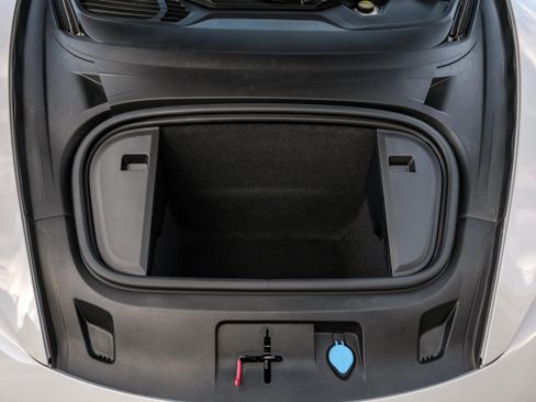 Used 2022 Porsche Taycan image 53