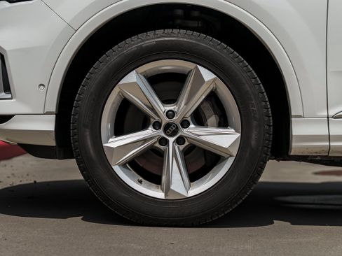 Used 2024 Audi Q7 2.0T Premium Plus AWD/4WD image 28