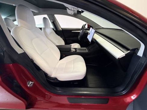 Used 2022 Tesla Model 3 Long Range AWD/4WD image 28