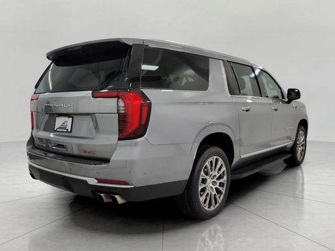 Used 2025 GMC Yukon XL Denali image 19