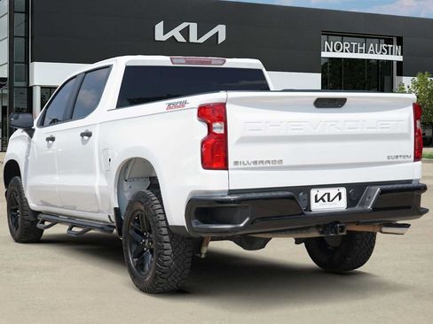 Used 2021 Chevrolet Silverado 1500 Custom Trail Boss w/ Safety Confidence Package AWD/4WD image 4