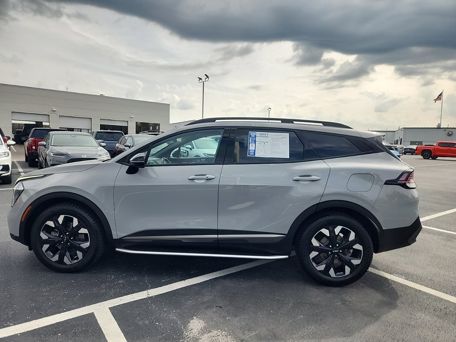 Used 2023 Kia Sportage X-Line AWD/4WD image 8