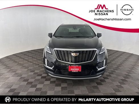 Used 2024 Cadillac XT5 Premium Luxury image 2
