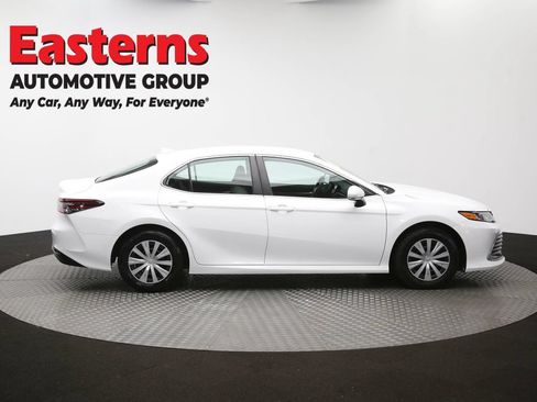 Used 2023 Toyota Camry LE FWD image 39