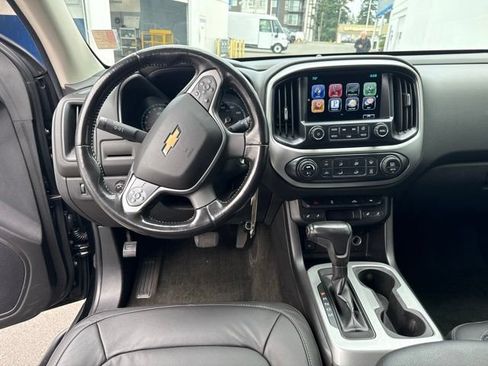 Used 2016 Chevrolet Colorado LT w/ Midnight Edition AWD/4WD image 21