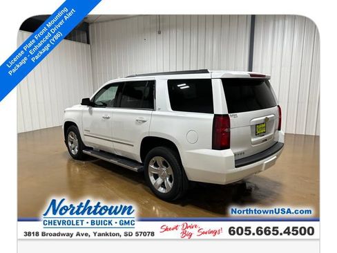 Used 2017 Chevrolet Tahoe LT w/ LT Signature Package AWD/4WD image 3