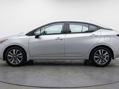 Used 2025 Nissan Versa SV w/ Trunk Package FWD image 5