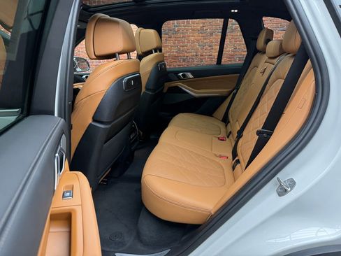 Certified 2024 BMW X5 xDrive40i w/ Premium Package AWD/4WD image 25