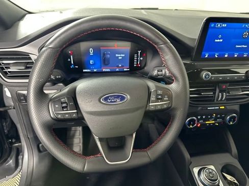 Used 2024 Ford Escape ST-Line image 14