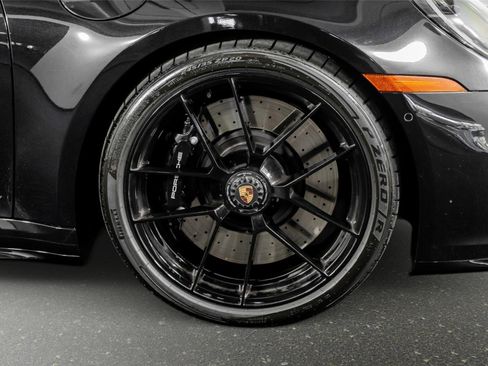 Used 2026 Porsche 911 Carrera 4 GTS image 7