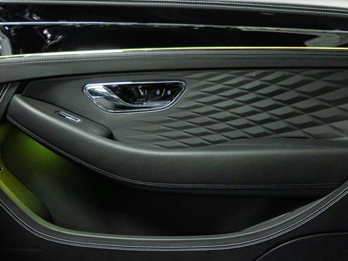 Certified 2026 Bentley Continental GT AWD/4WD image 29